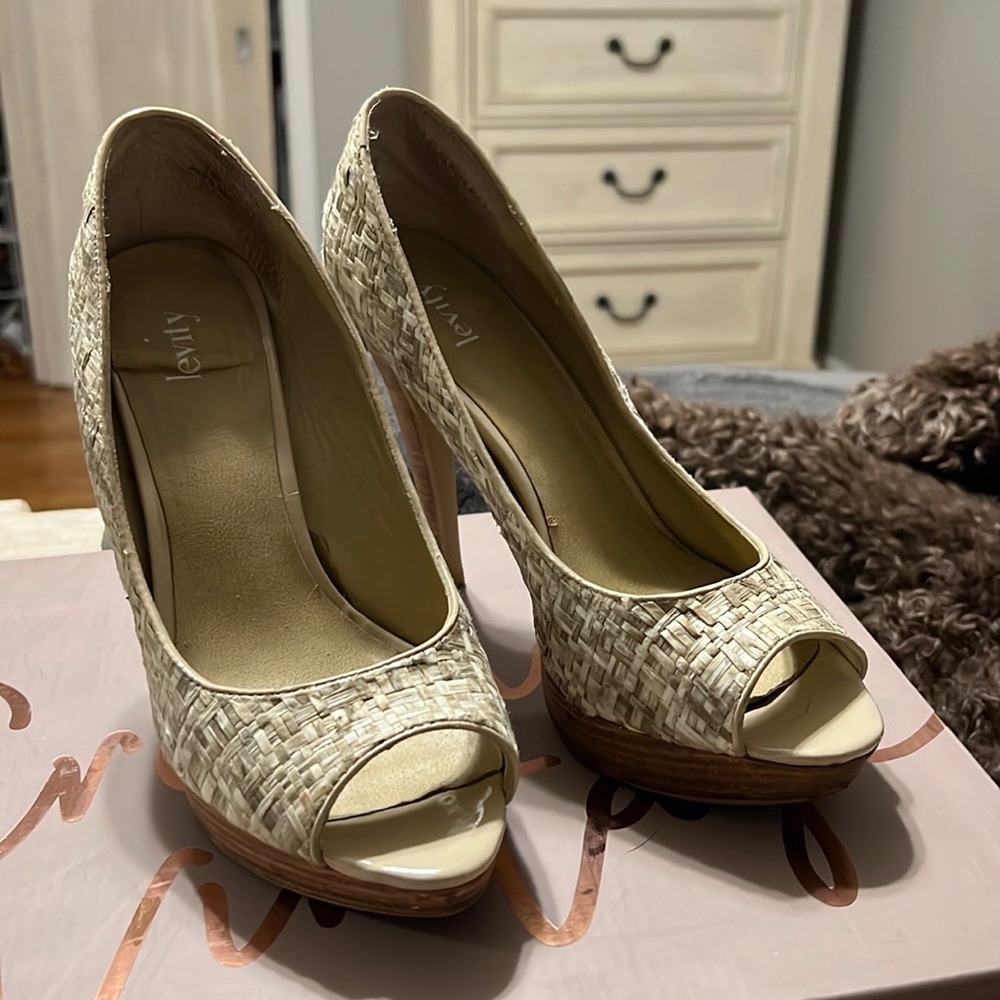 Tan Heels